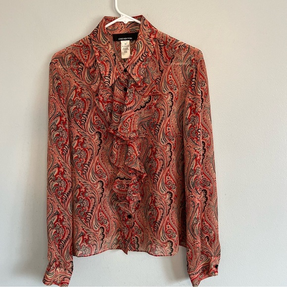 JNY Womens Silk Paisley Georgette Ruffle Button Up Shirt Red Black Sz 16 Preppy - Picture 1 of 12